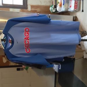 Chicago Cubs shirt
